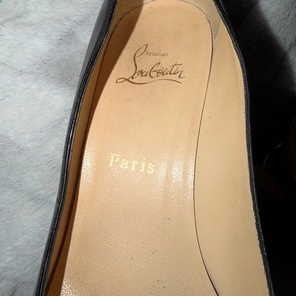 👠 CHRISTIAN LOUBOUTIN Pretty, black patent leather Open-Toe Women's Shoes 38